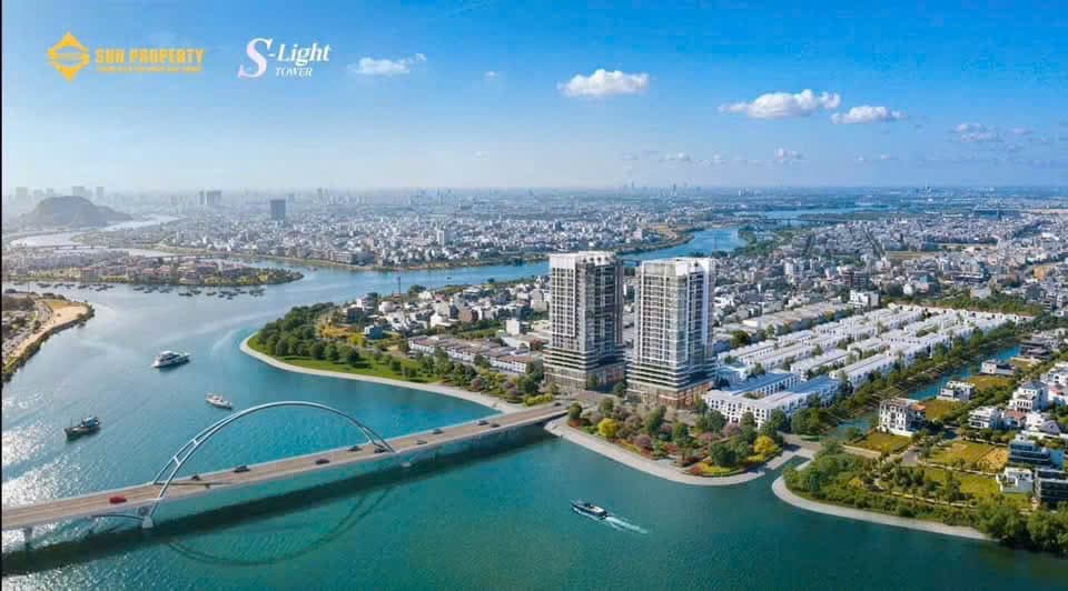 S-Light Tower – Tầng cao view Sông Hàn buổi hoàng hôn